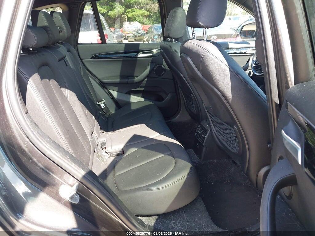 WBXJG9C04M5U30240 2021 BMW X1 photo no. 8