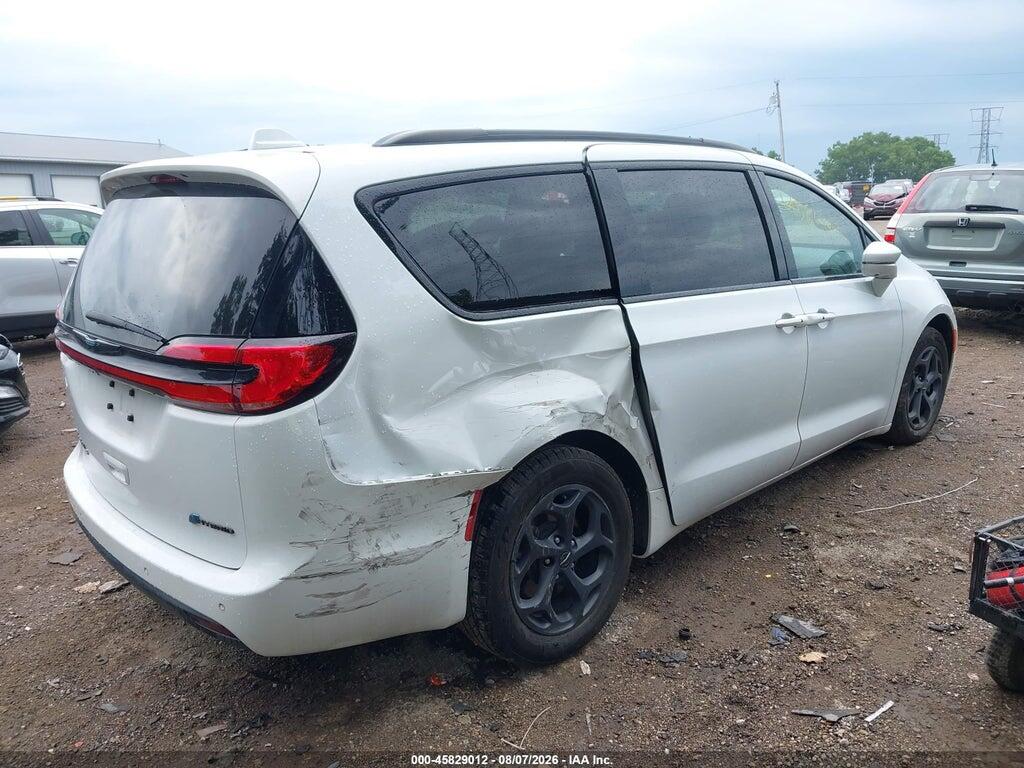 2C4RC1S72MR517794 2021 CHRYSLER PACIFICA HYBRID photo no. 4