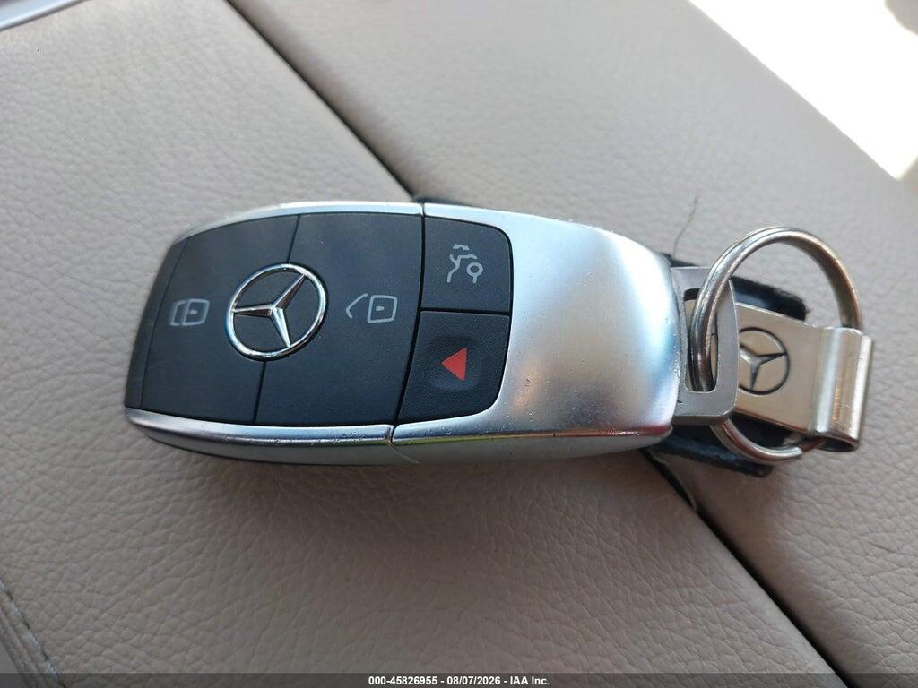 W1KWF8DB7MR648753 2021 MERCEDES-BENZ C 300 photo no. 11