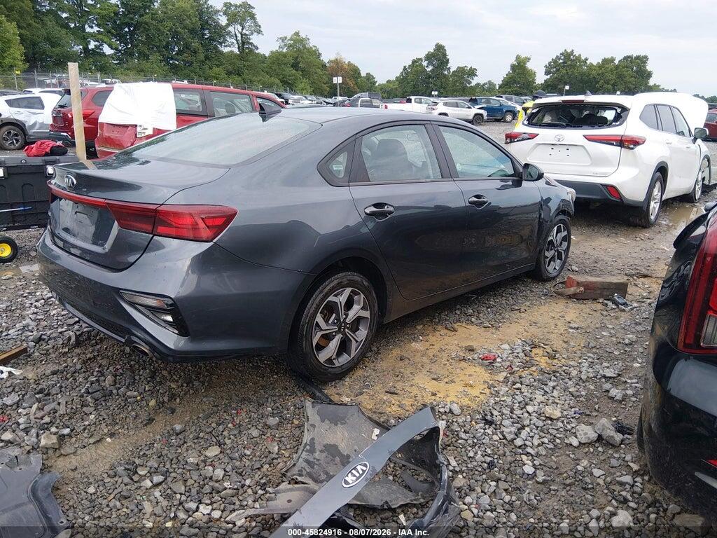 3KPF24AD5ME352985 2021 KIA FORTE photo no. 4