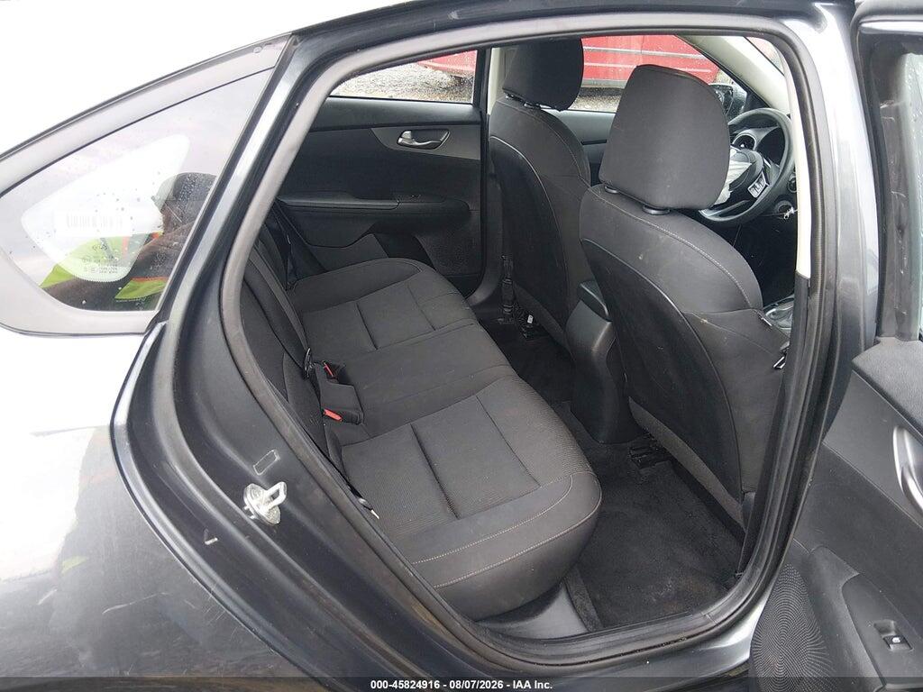 3KPF24AD5ME352985 2021 KIA FORTE photo no. 8