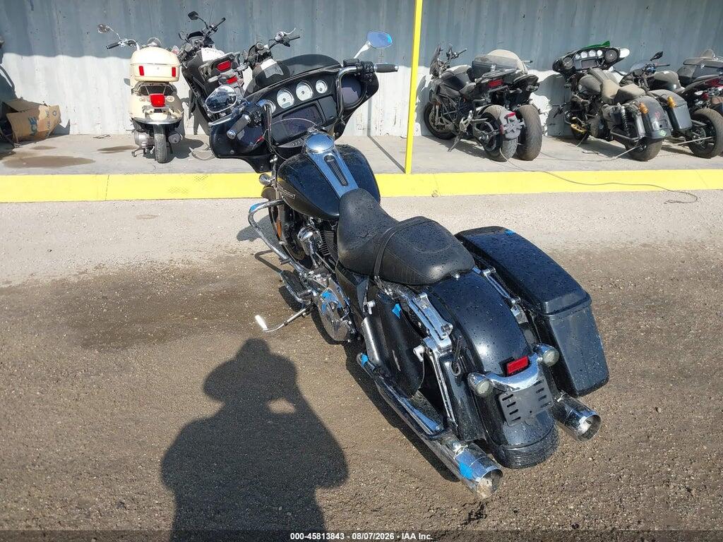 1HD1KBC23MB602553 2021 HARLEY-DAVIDSON FLHX photo no. 3
