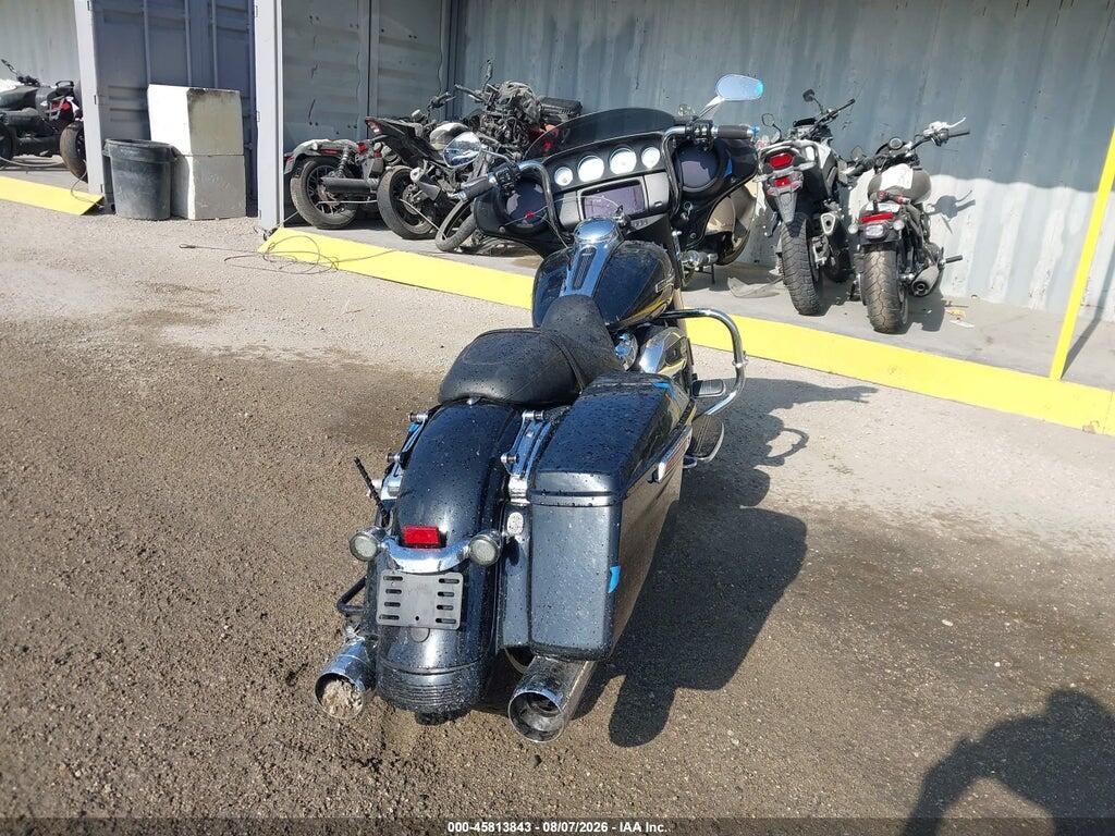 1HD1KBC23MB602553 2021 HARLEY-DAVIDSON FLHX photo no. 4