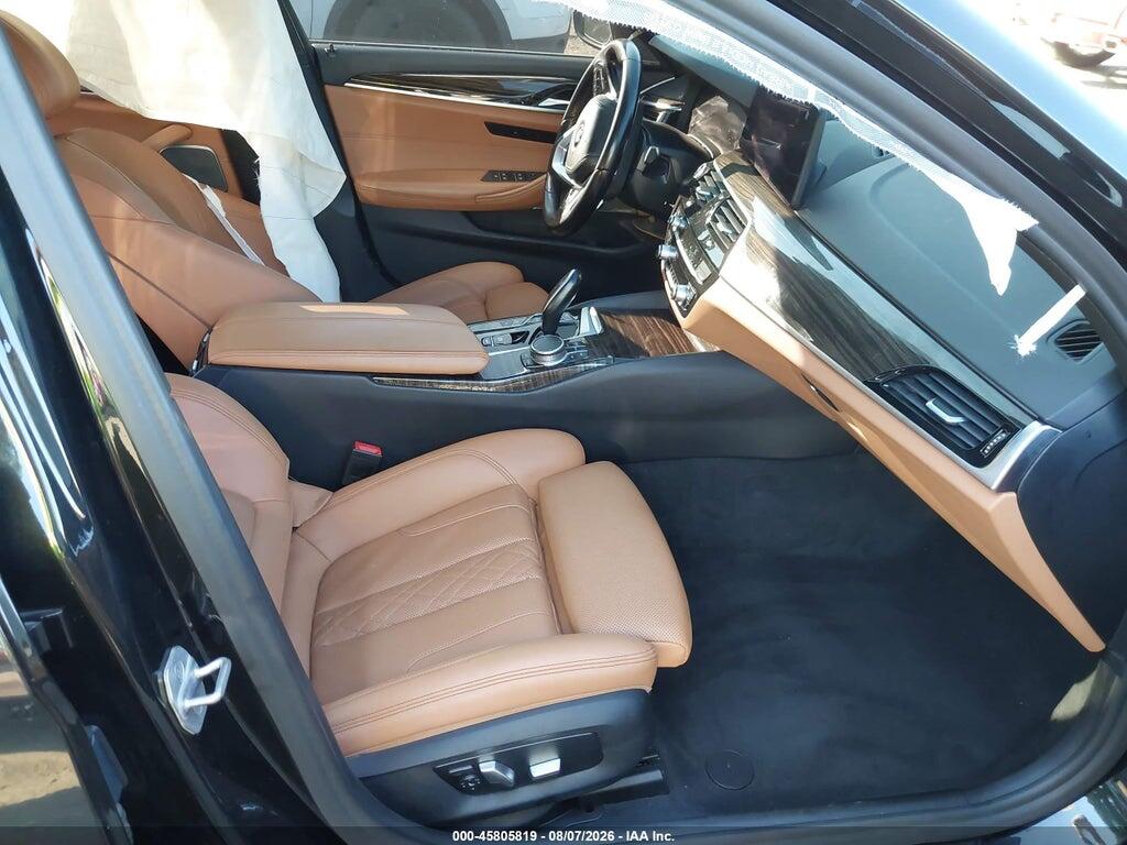 WBA53BJ08MCF52017 2021 BMW 540I photo no. 5