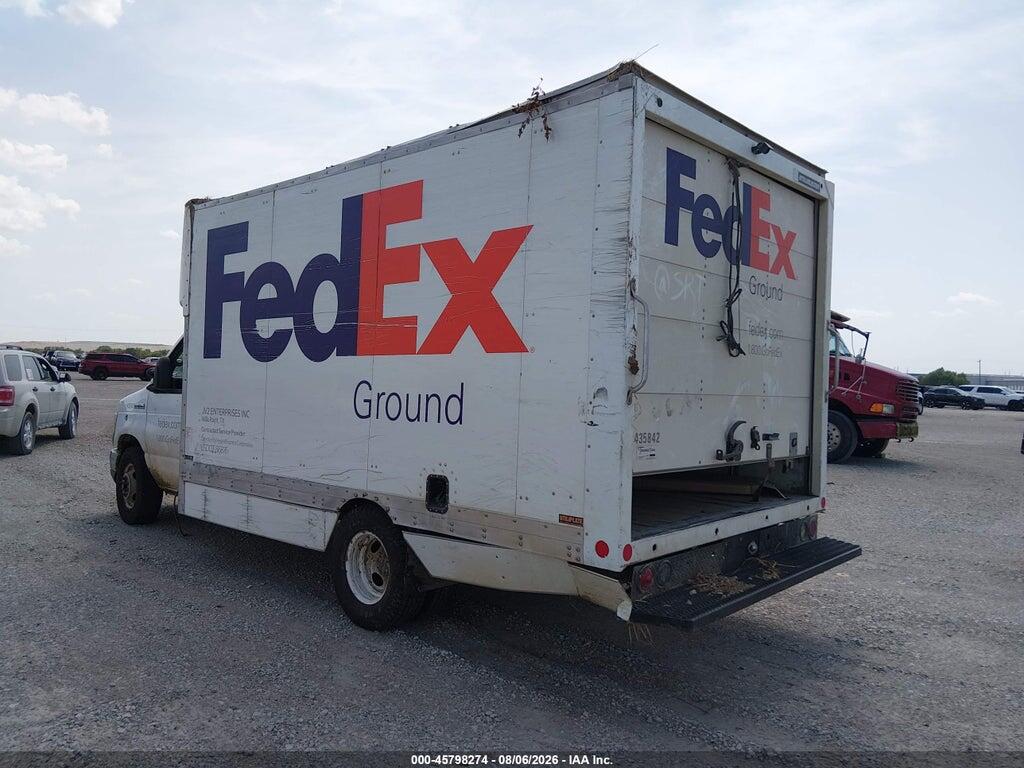 1FDWE3FN2MDC01828 2021 FORD E-350 CUTAWAY photo no. 3