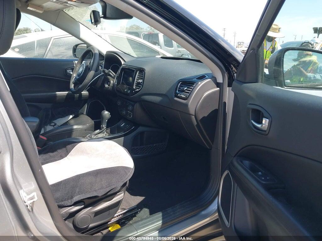 3C4NJCBB8MT531765 2021 JEEP COMPASS photo no. 5