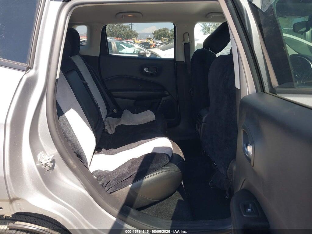 3C4NJCBB8MT531765 2021 JEEP COMPASS photo no. 8