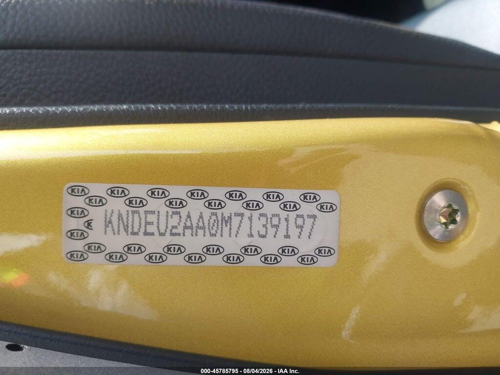 KNDEU2AA0M7139197 2021 KIA SELTOS photo no. 9