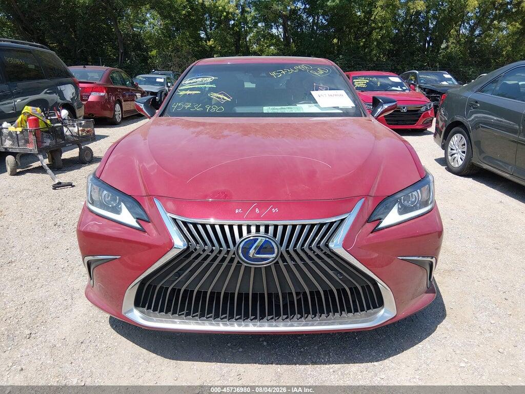 58ADA1C19MU009324 2021 LEXUS ES 300H photo no. 12