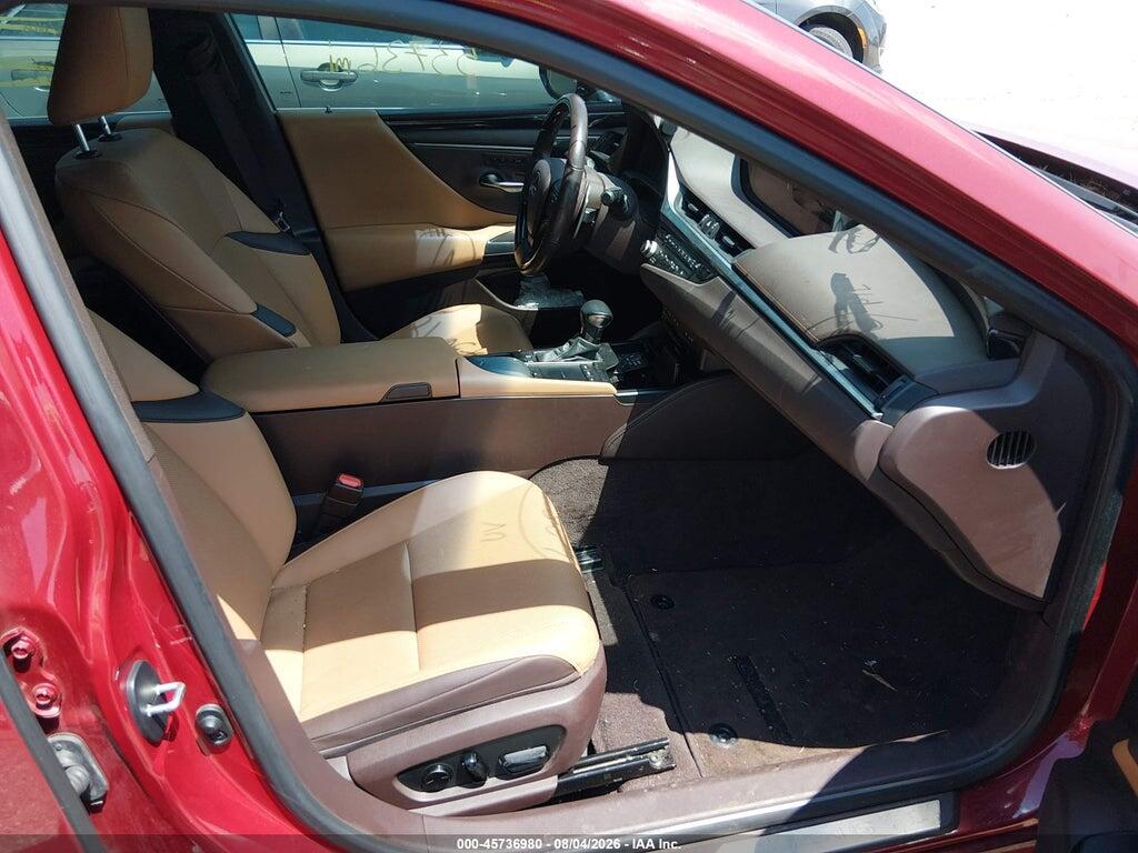 58ADA1C19MU009324 2021 LEXUS ES 300H photo no. 5