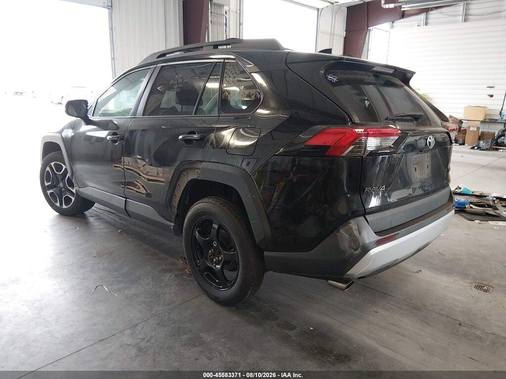 2T3J1RFV2MW151514 2021 TOYOTA RAV4 photo no. 3