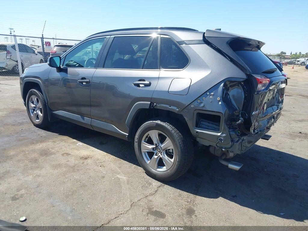2T3P1RFVXNC288228 2022 TOYOTA RAV4 photo no. 3