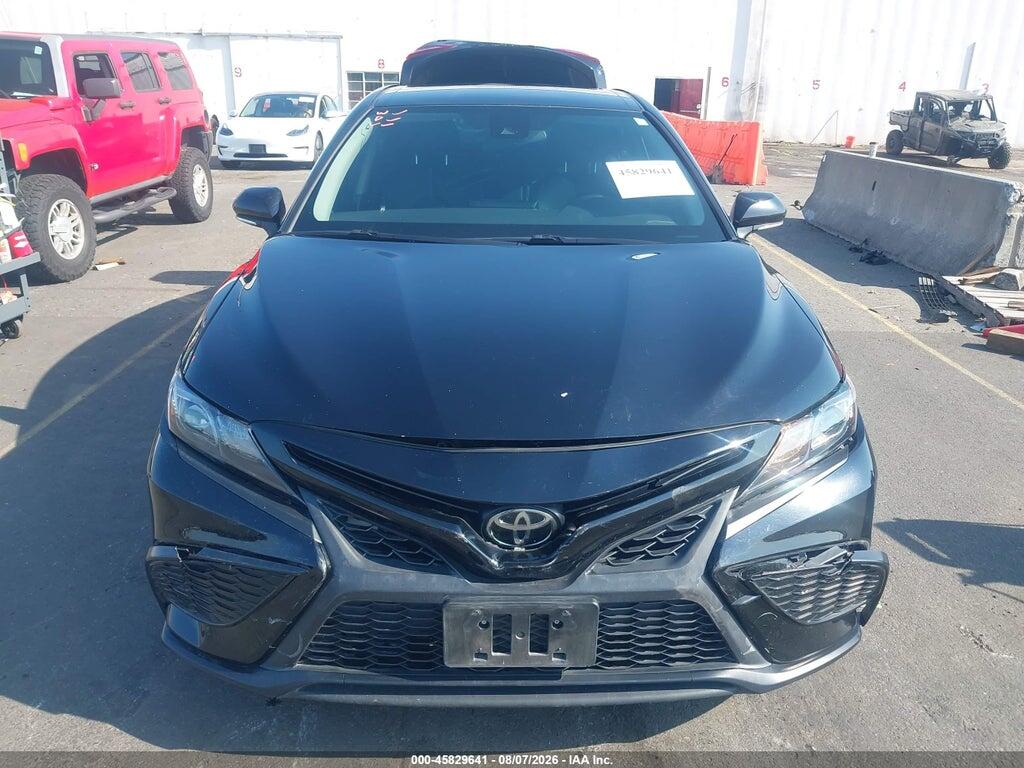 4T1G11BKXNU047998 2022 TOYOTA CAMRY photo no. 12
