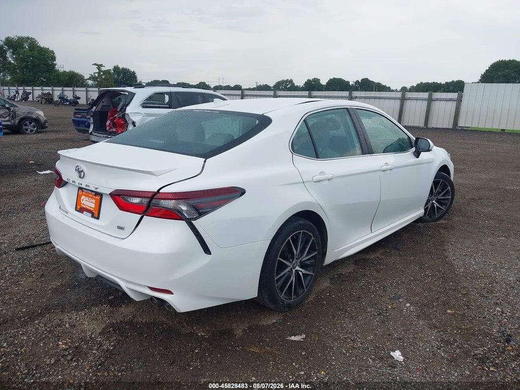 4T1G11AK8NU660249 2022 TOYOTA CAMRY photo no. 4