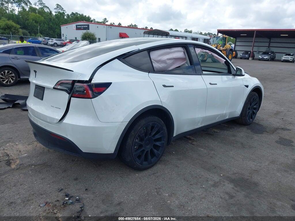 7SAYGDEE9NF535737 2022 TESLA MODEL Y photo no. 4