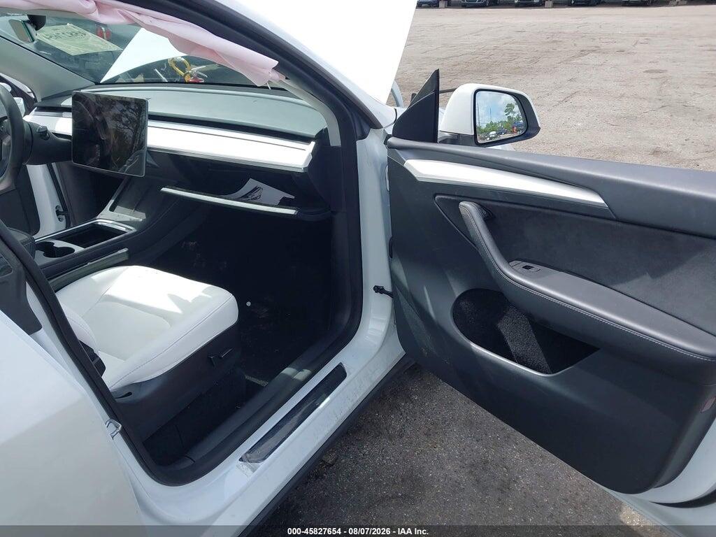 7SAYGDEE9NF535737 2022 TESLA MODEL Y photo no. 5