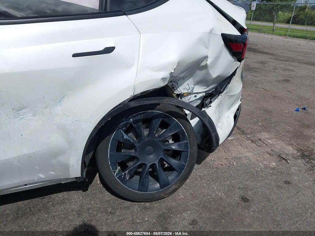 7SAYGDEE9NF535737 2022 TESLA MODEL Y photo no. 6