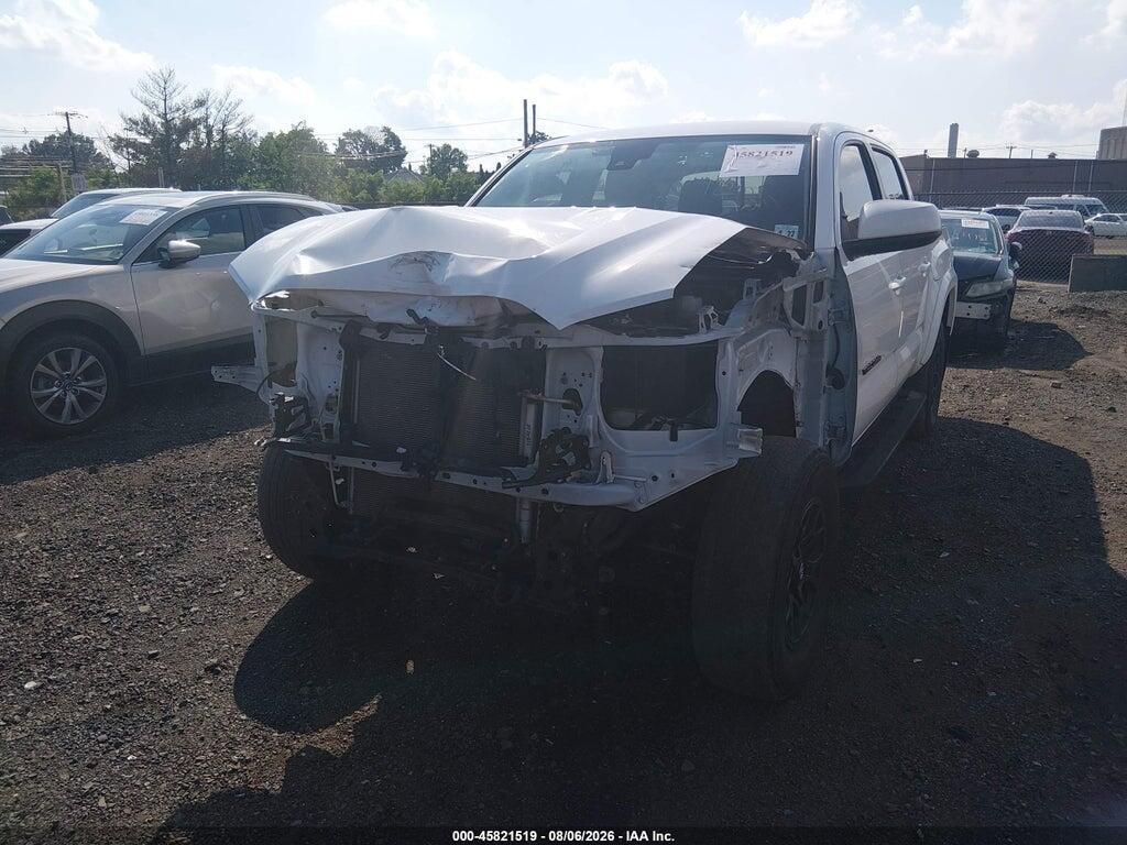 3TYCV5AN5NT069124 2022 TOYOTA TACOMA DOUBLE CAB SR/SR5 photo no. 6