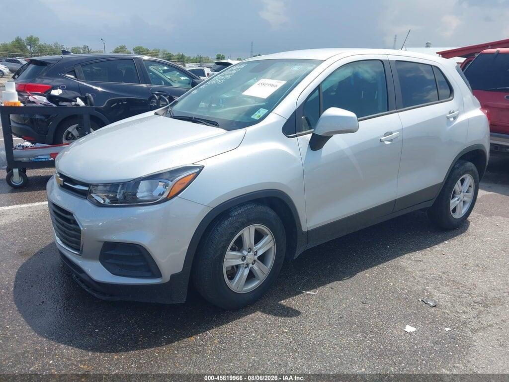 KL7CJKSM6NB526745 2022 CHEVROLET TRAX photo no. 2