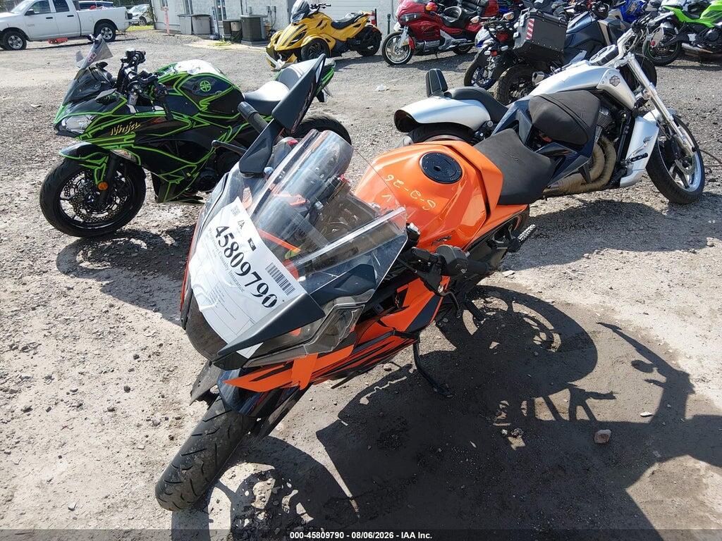 MD2JYJ405NC214933 2022 KTM 390 photo no. 2
