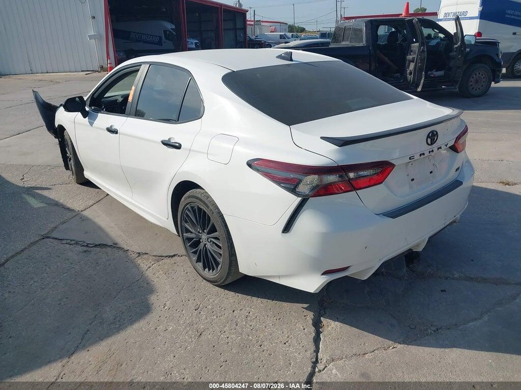 4T1G11AK7NU034658 2022 TOYOTA CAMRY photo no. 3