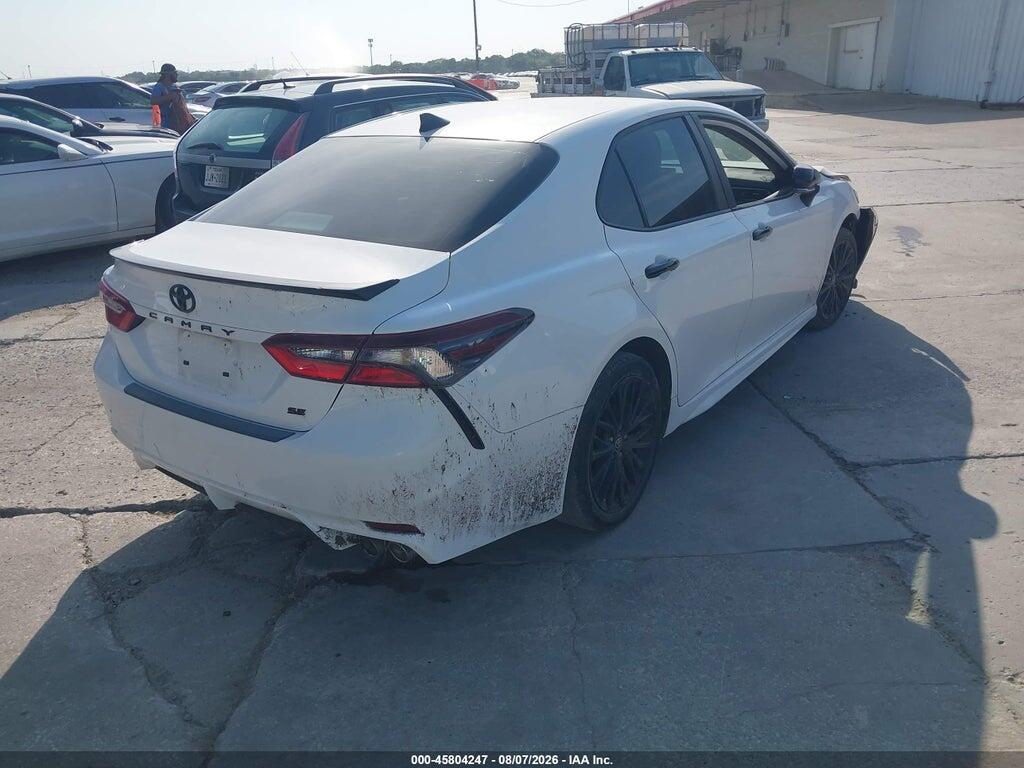 4T1G11AK7NU034658 2022 TOYOTA CAMRY photo no. 4