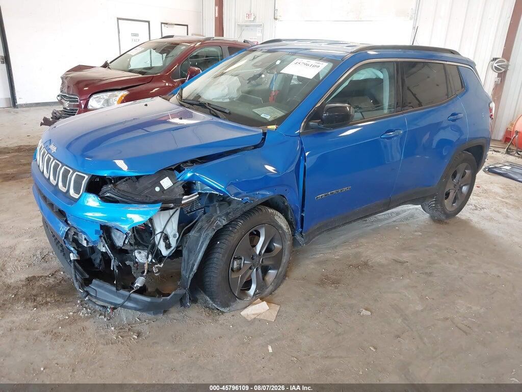 3C4NJDFB5NT133012 2022 JEEP COMPASS photo no. 2