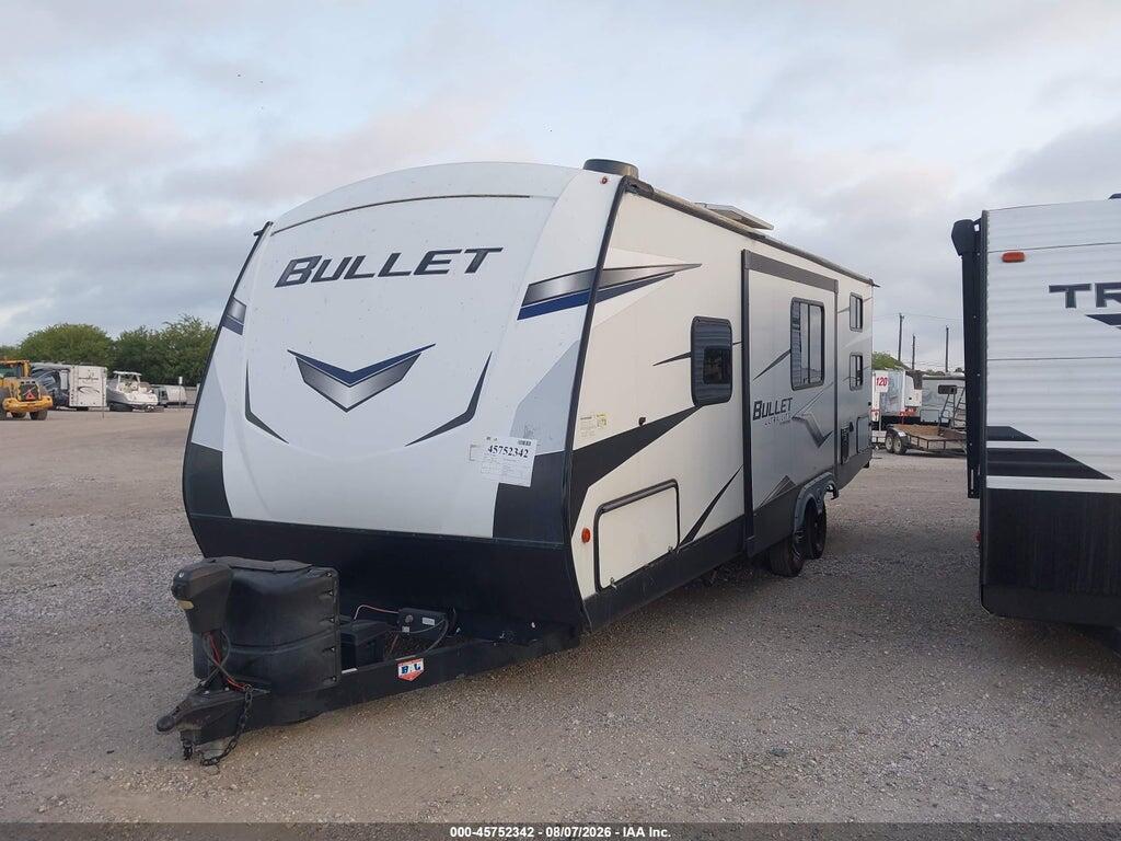 4YDTBLL29NT430327 2022 BULLET KEYSTONE 250BHS photo no. 2