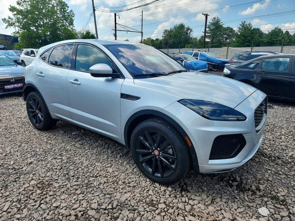 SADF12GX7M1027562 2021 JAGUAR E-PACE photo no. 4