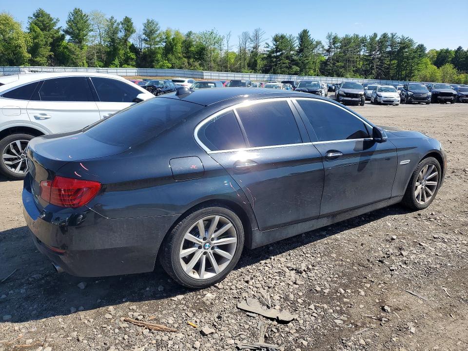 2015 BMW 535 XI — Фото 3 из 12