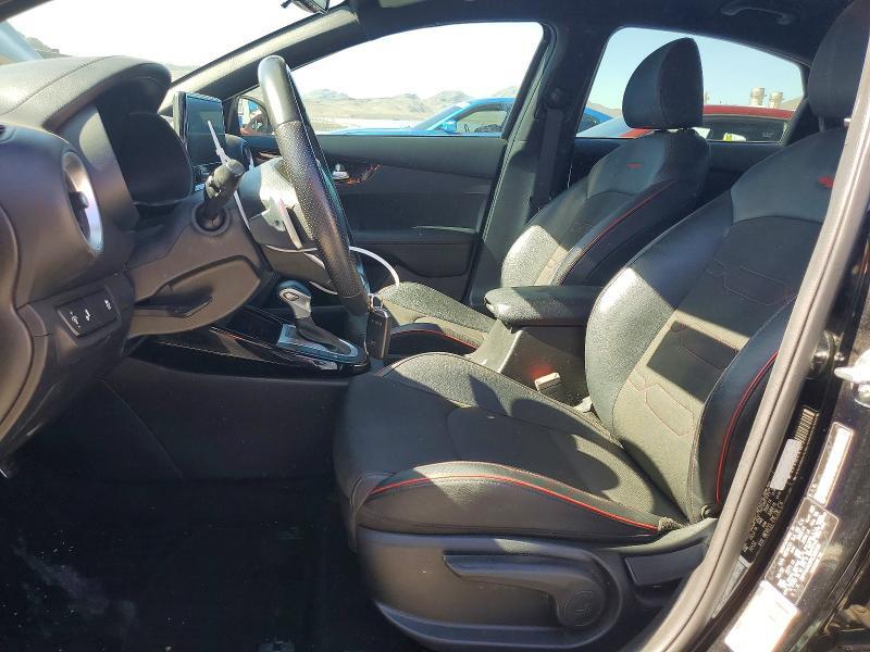 2023 KIA FORTE GT — Фото 7 из 12
