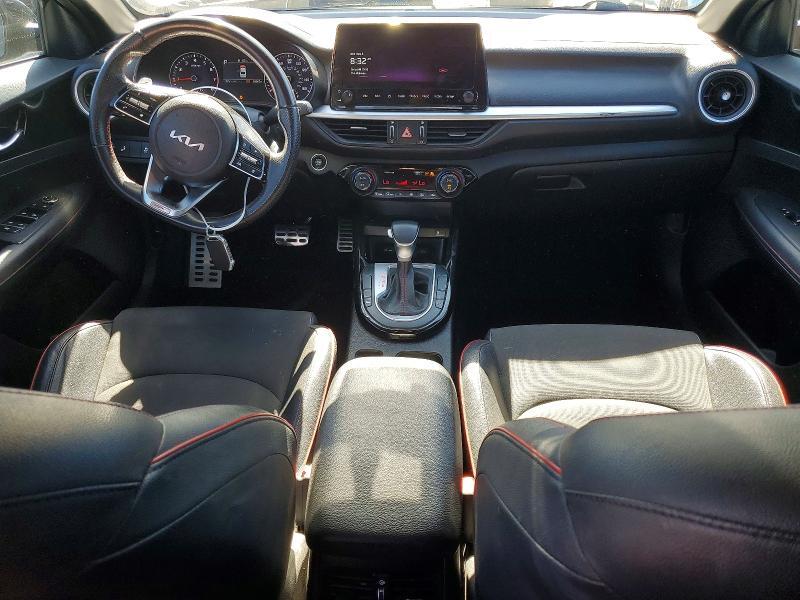 2023 KIA FORTE GT — Фото 8 из 12