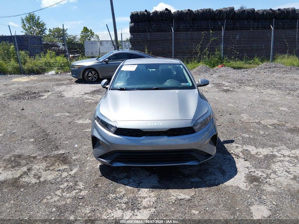 3KPF24AD9PE543409 2023 KIA FORTE photo no. 12
