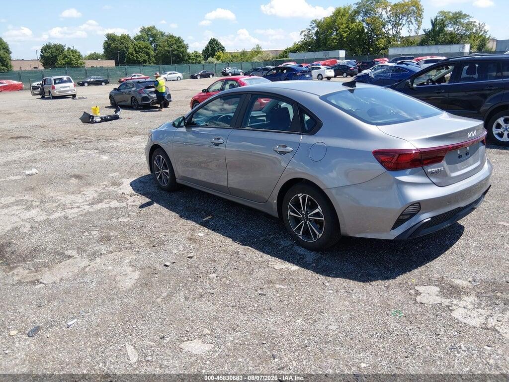 3KPF24AD9PE543409 2023 KIA FORTE photo no. 3
