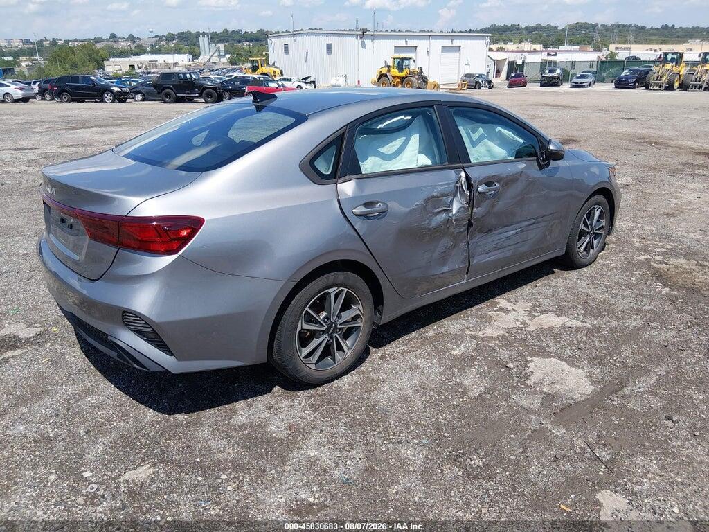 3KPF24AD9PE543409 2023 KIA FORTE photo no. 4
