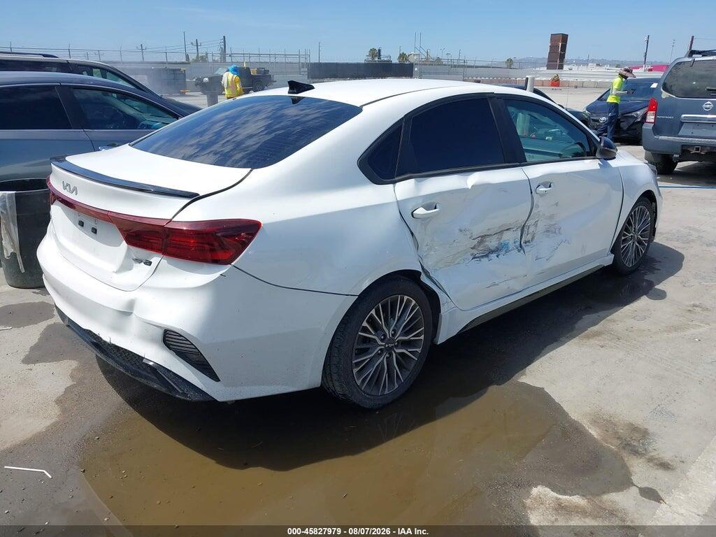 3KPF54AD6PE615402 2023 KIA FORTE photo no. 4