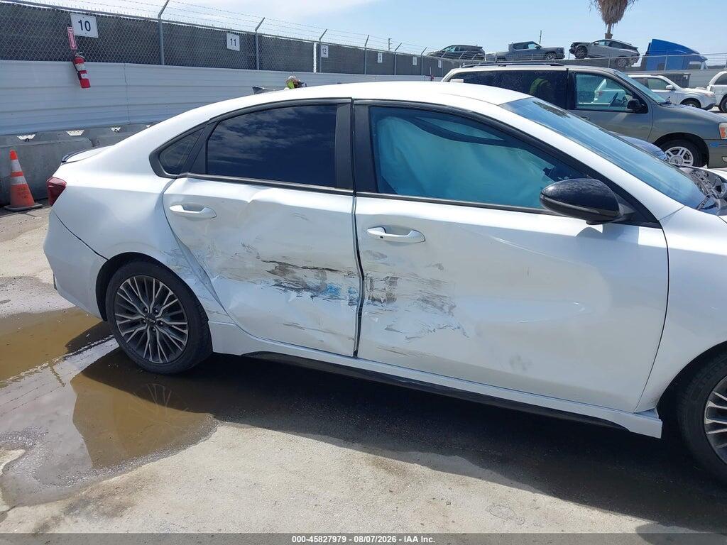 3KPF54AD6PE615402 2023 KIA FORTE photo no. 6