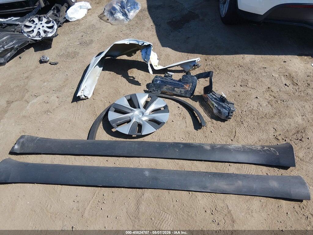 7SAYGDEE2PF669573 2023 TESLA MODEL Y photo no. 10
