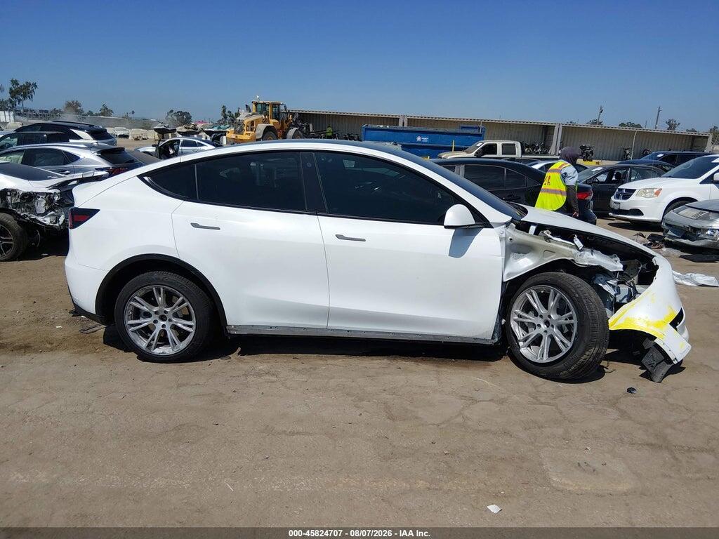 7SAYGDEE2PF669573 2023 TESLA MODEL Y photo no. 12
