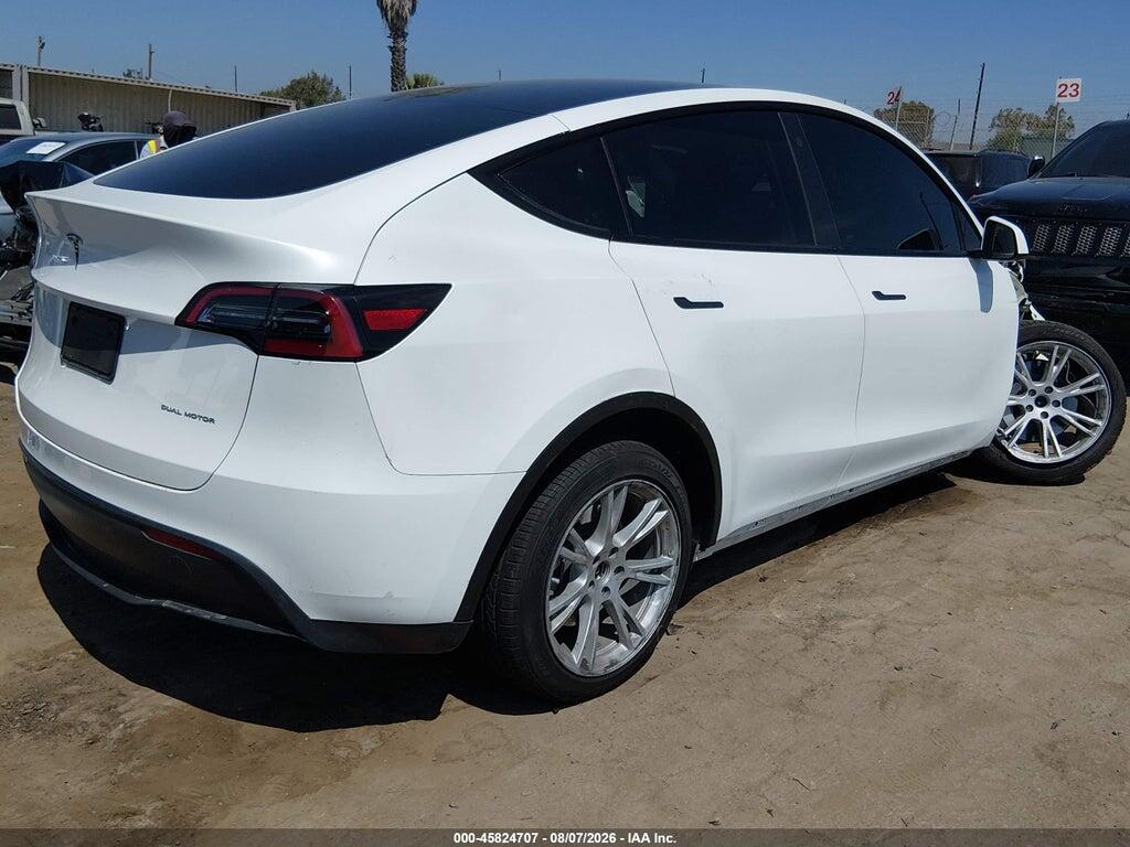7SAYGDEE2PF669573 2023 TESLA MODEL Y photo no. 4