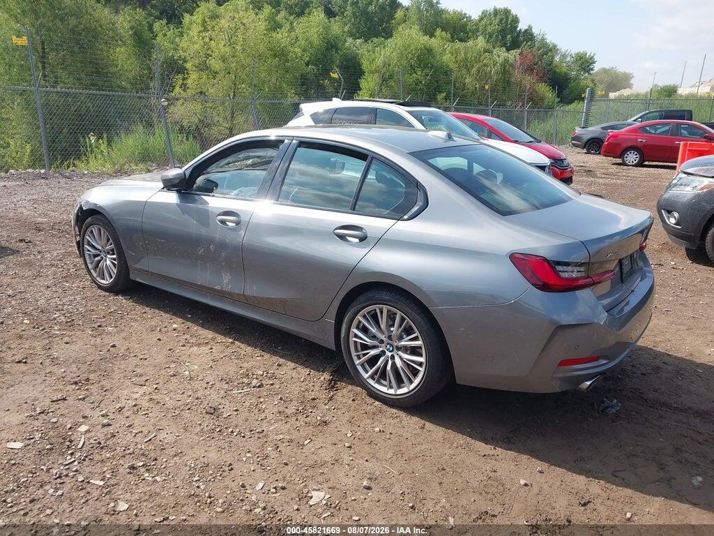 3MW89FF00P8D32701 2023 BMW 330I photo no. 3