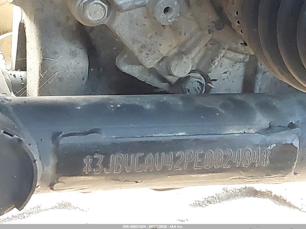3JBVGAV42PE002484 2023 CAN-AM MAVERICK X3 photo no. 10