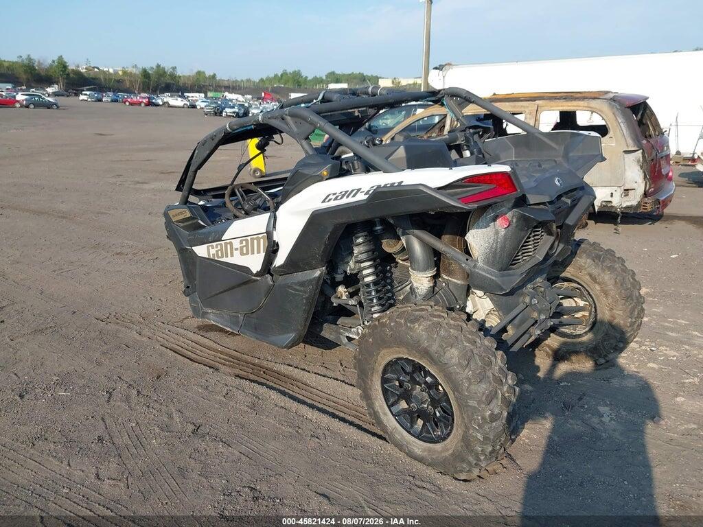 3JBVGAV42PE002484 2023 CAN-AM MAVERICK X3 photo no. 3