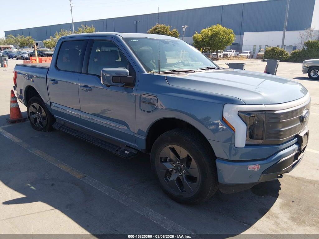 1FT6W1EV7PWG41608 2023 FORD F-150 LIGHTNING photo no. 1