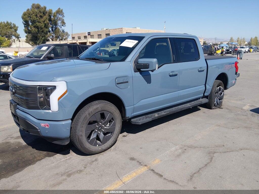 1FT6W1EV7PWG41608 2023 FORD F-150 LIGHTNING photo no. 2