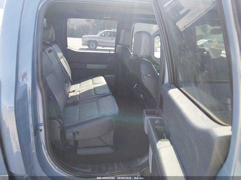 1FT6W1EV7PWG41608 2023 FORD F-150 LIGHTNING photo no. 8