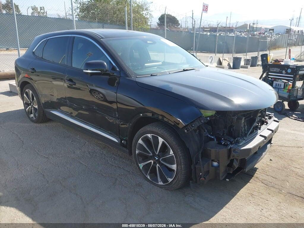2023 VINFAST VF 8 RLLV1AFA5PH002627