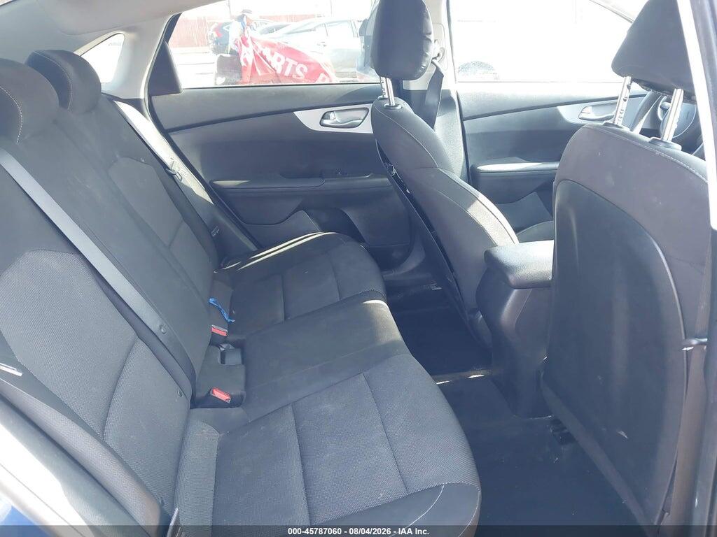 3KPF24AD7PE693700 2023 KIA FORTE photo no. 8