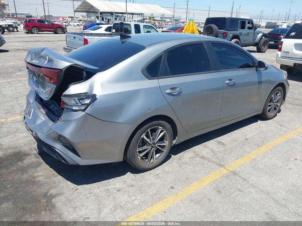 3KPF24AD8PE512281 2023 KIA FORTE photo no. 4