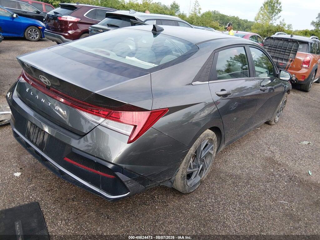 KMHLS4DG7RU760059 2024 HYUNDAI ELANTRA photo no. 4